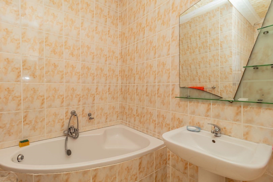 4 Bedroom Property for Sale in Belhar Western Cape